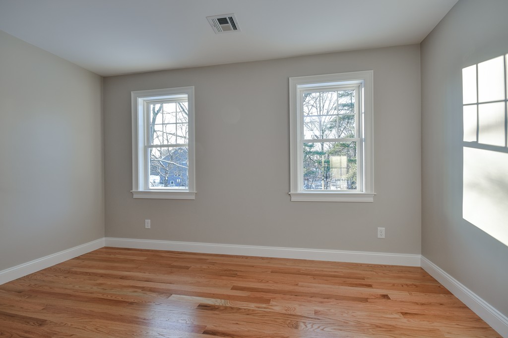 33 Stratford Road Natick, MA 01760 - Photo 20 of 22