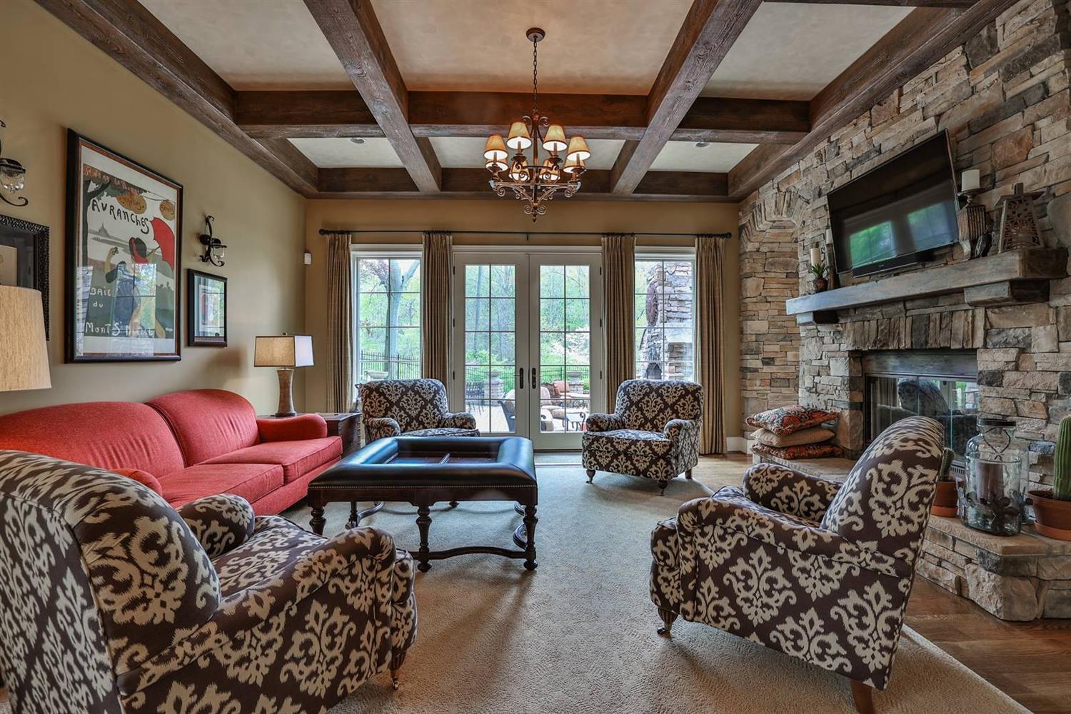 7813 Shawnee Run Road Cincinnati, OH 45243 - Photo 8 of 47