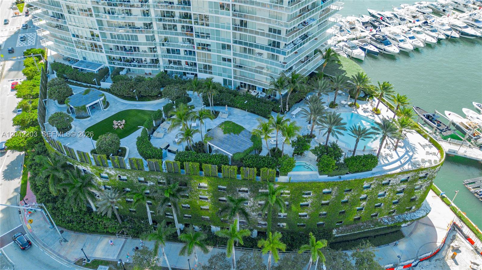 450 Alton Road, Unit 3301 Miami Beach, FL 33139 - Photo 40 of 45
