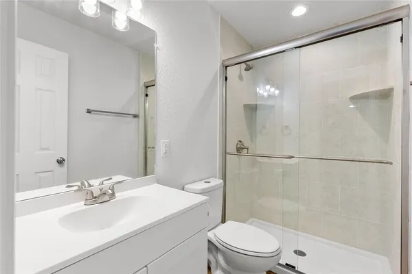 $249,900 | 6934 Simmons Drive, Lone Oak, TX 75453