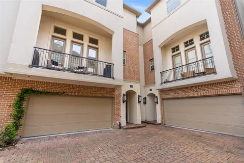 $487,000 | 5229 Petty Street, Unit A, Houston, TX 77007