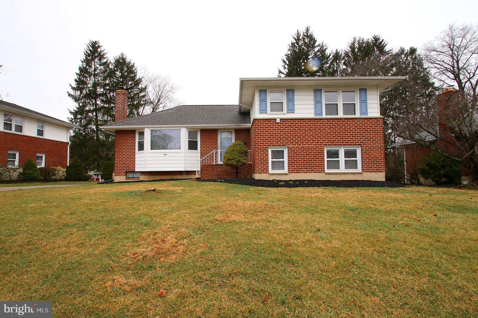 906 Starbit Road Baltimore, MD 21286 - Photo 1 of 30 Exterior (Front)