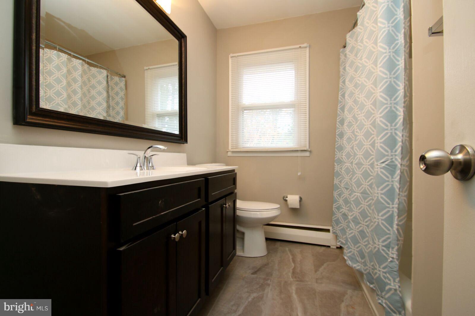 906 Starbit Road Baltimore, MD 21286 - Photo 29 of 30 Bath