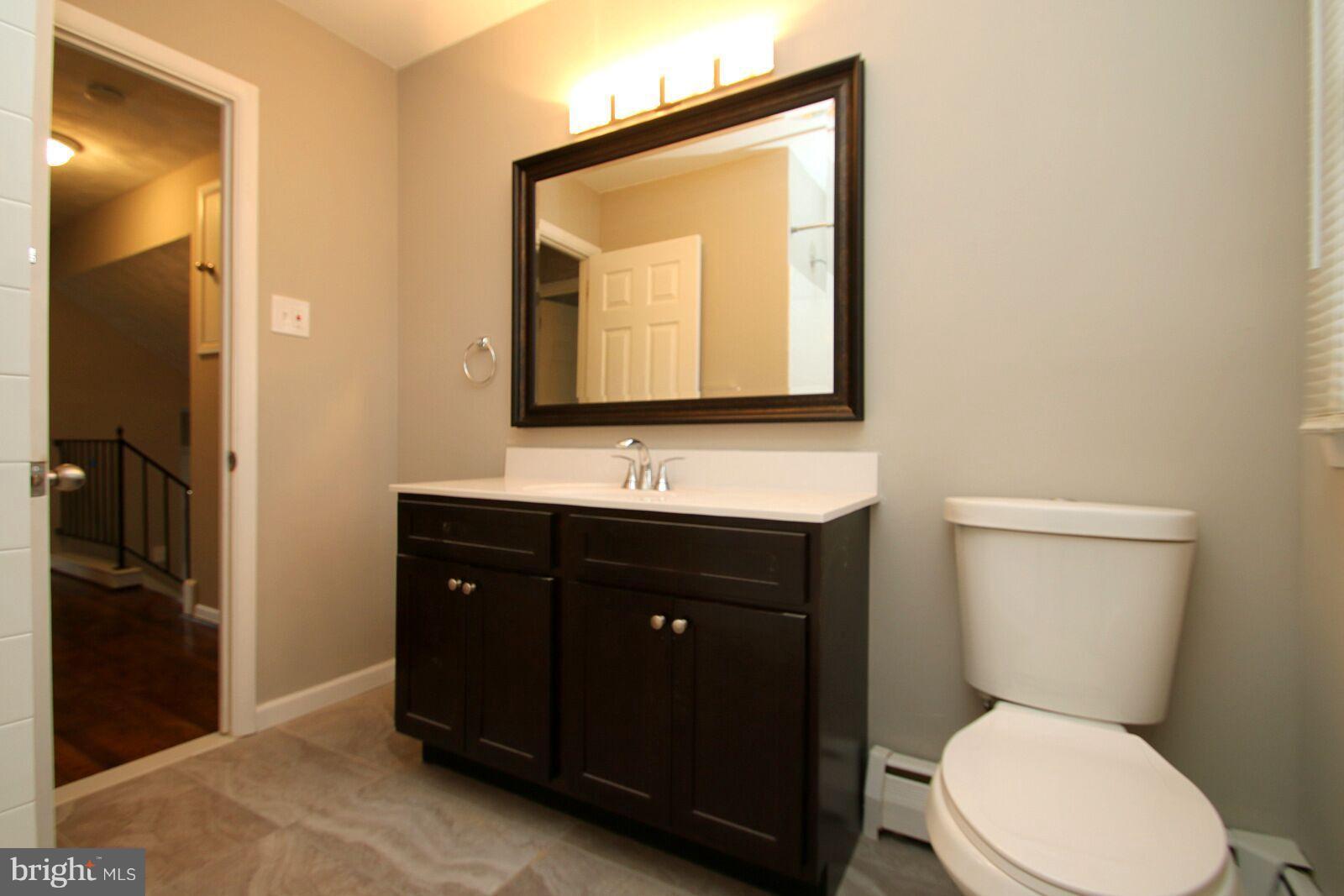 906 Starbit Road Baltimore, MD 21286 - Photo 30 of 30 Bath