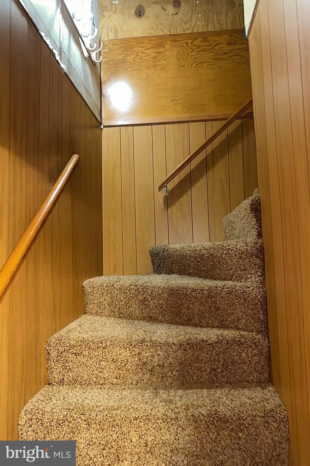 1747 Brookview Road Baltimore, MD 21222 - Photo 5 of 13 a view of entryway