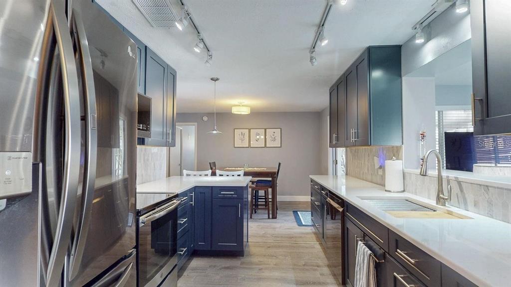 3075 East Rosery Road Largo, FL 33764 - Photo 17 of 36