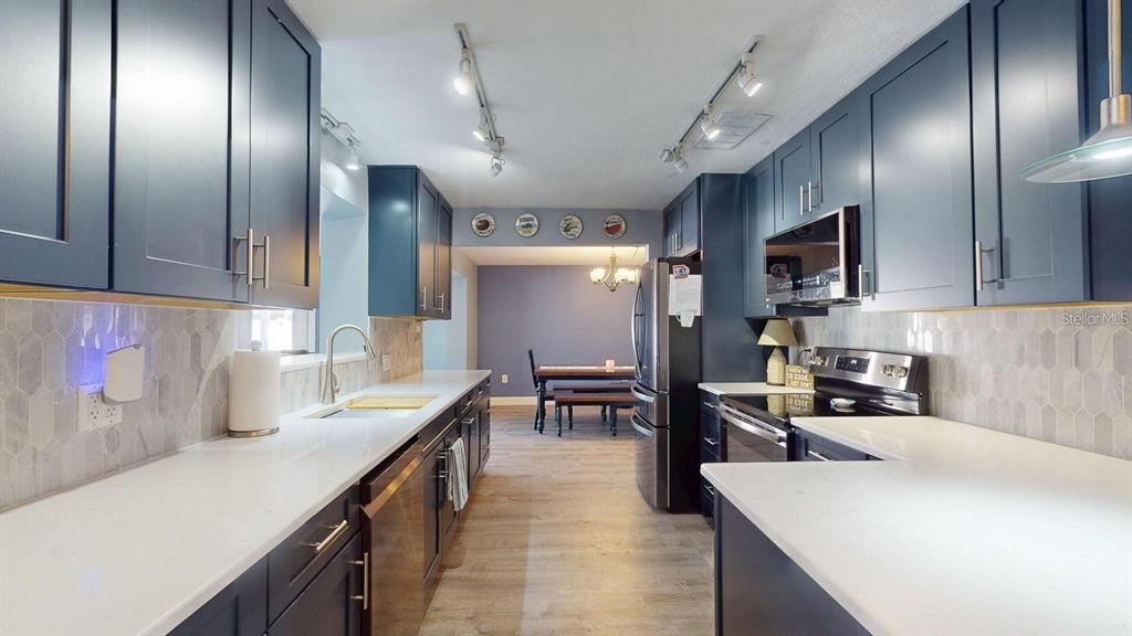 3075 East Rosery Road Largo, FL 33764 - Photo 22 of 36