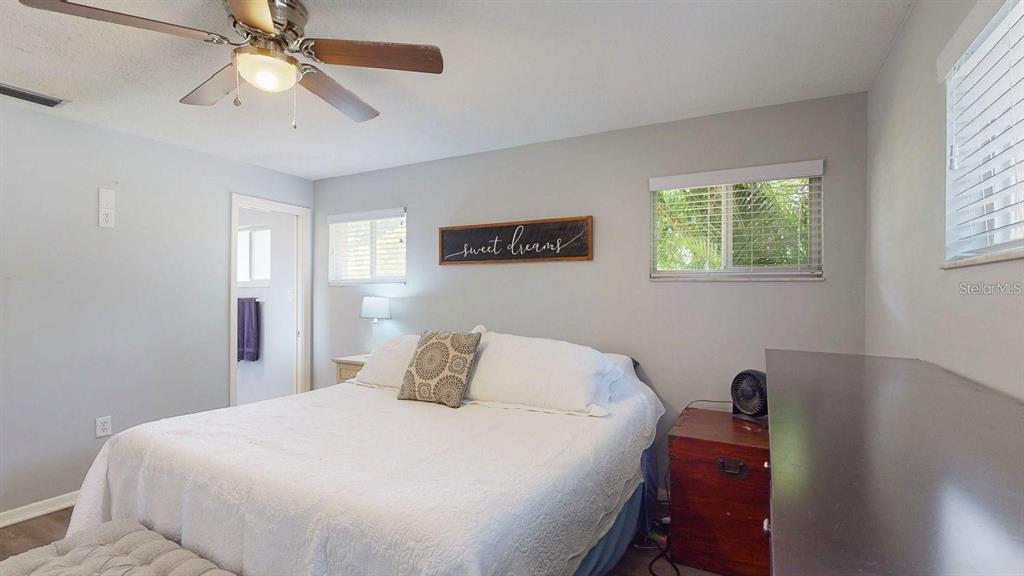 3075 East Rosery Road Largo, FL 33764 - Photo 32 of 36