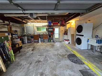 $520,000 | 3075 East Rosery Road, Largo, FL 33764