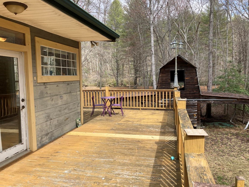 750 Hilltop Road Murphy, NC 28906 - Photo 25 of 57