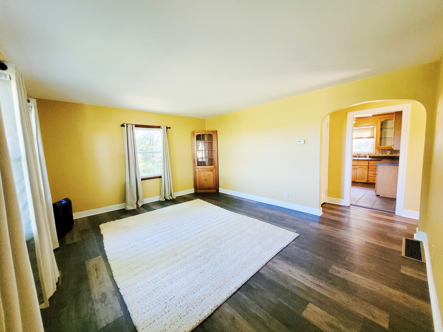 11393 Ward Road Morrison, IL 61270 - Photo 7 of 22 a view of an empty room and window