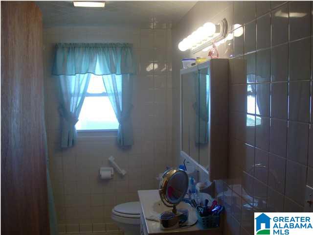 93 Crystal Avenue Bessemer, AL 35023 - Photo 17 of 23