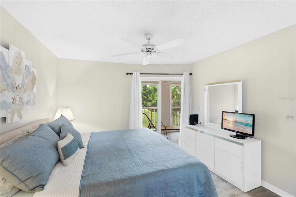 6501 Stone River Road, Unit 302 Bradenton, FL 34203 - Photo 15 of 38