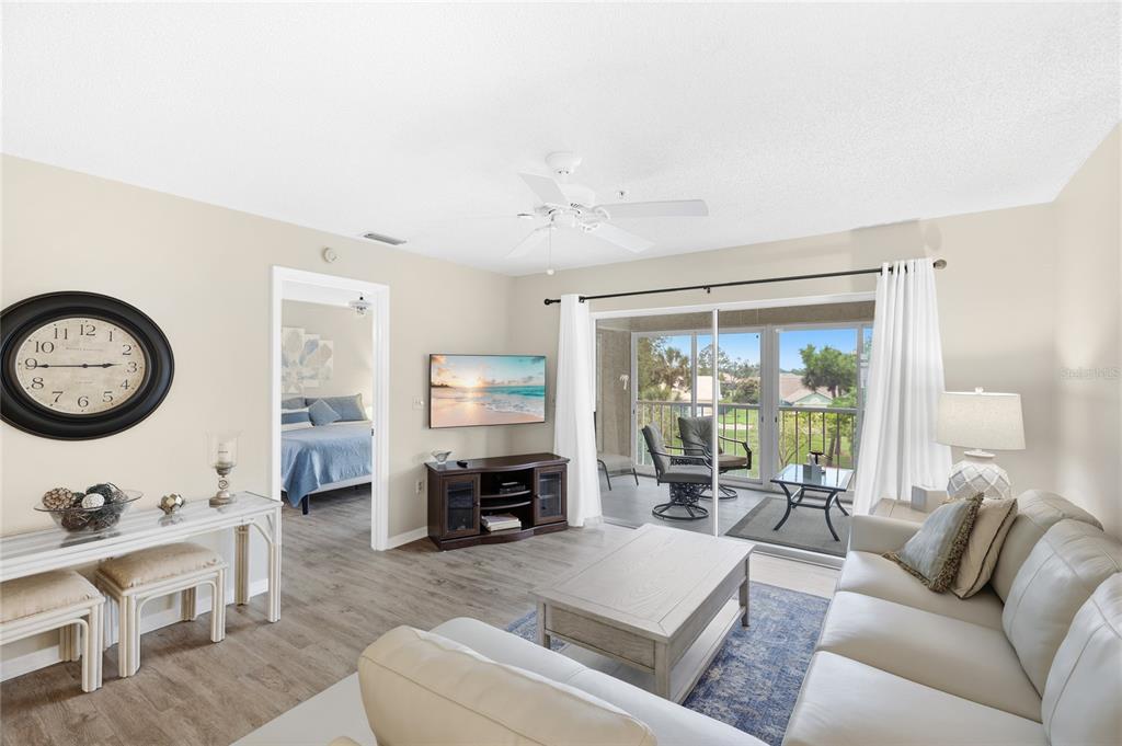 6501 Stone River Road, Unit 302 Bradenton, FL 34203 - Photo 7 of 38