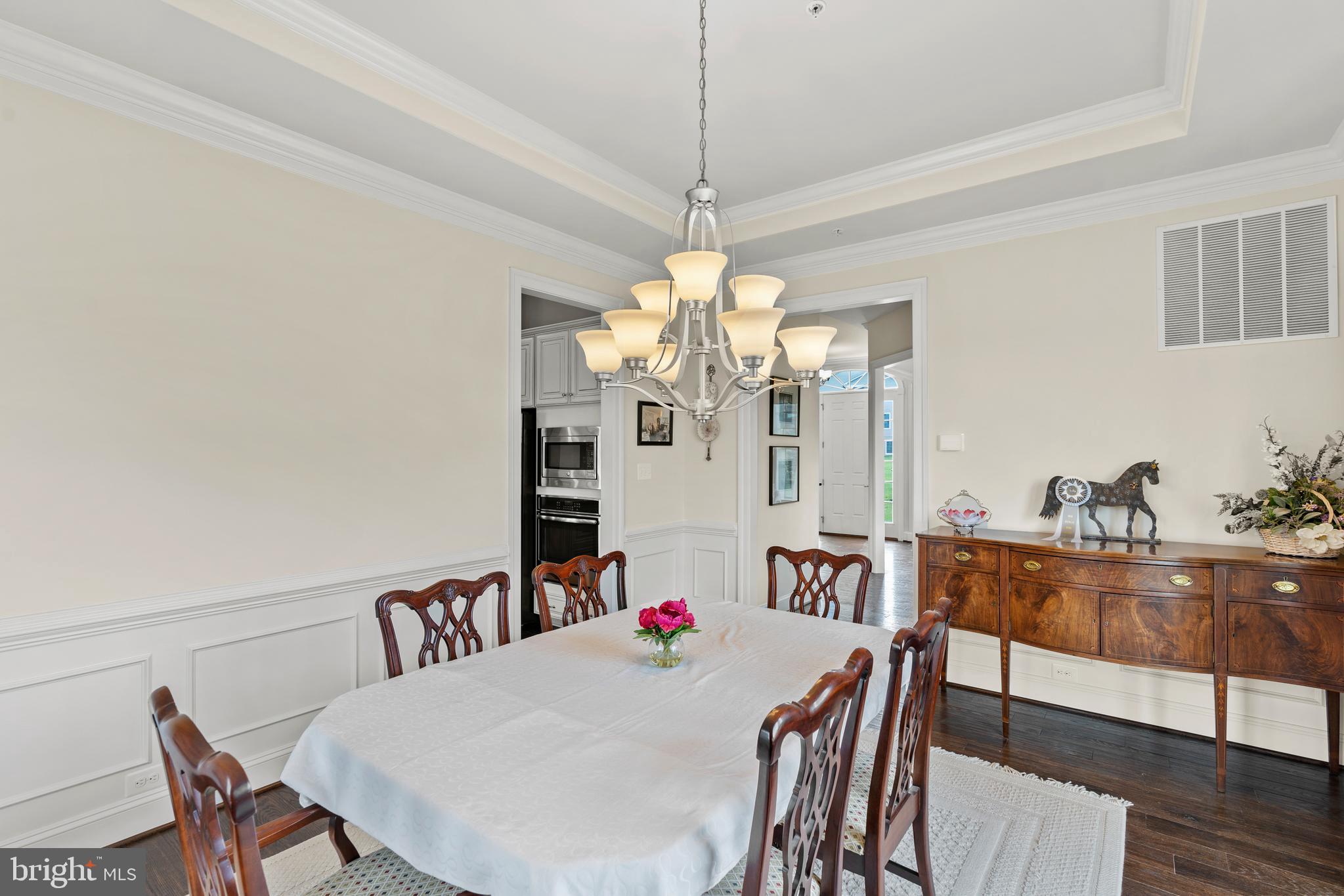 6815 Warfield Road Gaithersburg, MD 20882 - Photo 14 of 44