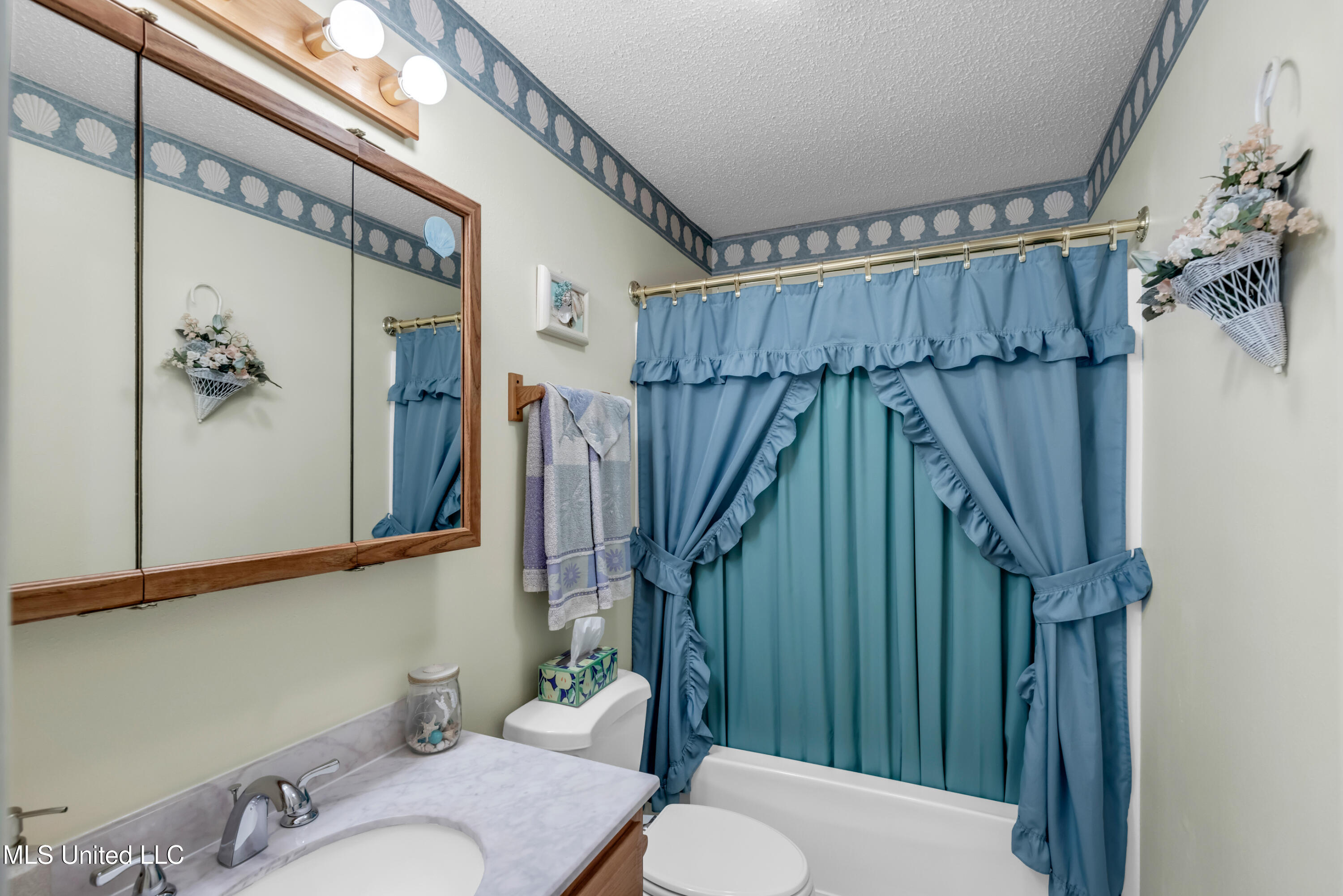 15083 Lumpkin Road Gulfport, MS 39503 - Photo 32 of 64 15083LumpkinRd-32