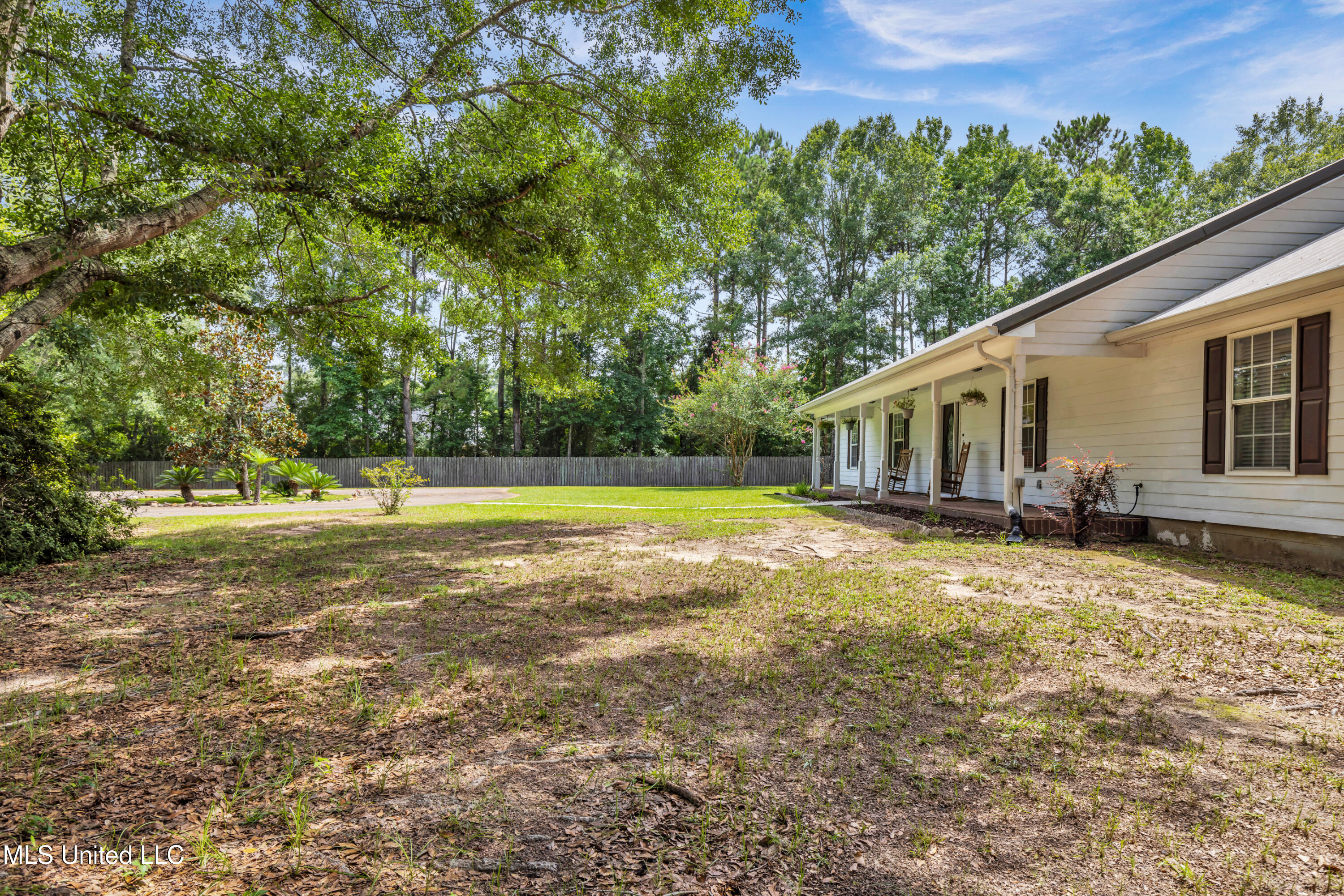 15083 Lumpkin Road Gulfport, MS 39503 - Photo 8 of 64 15083LumpkinRd-7