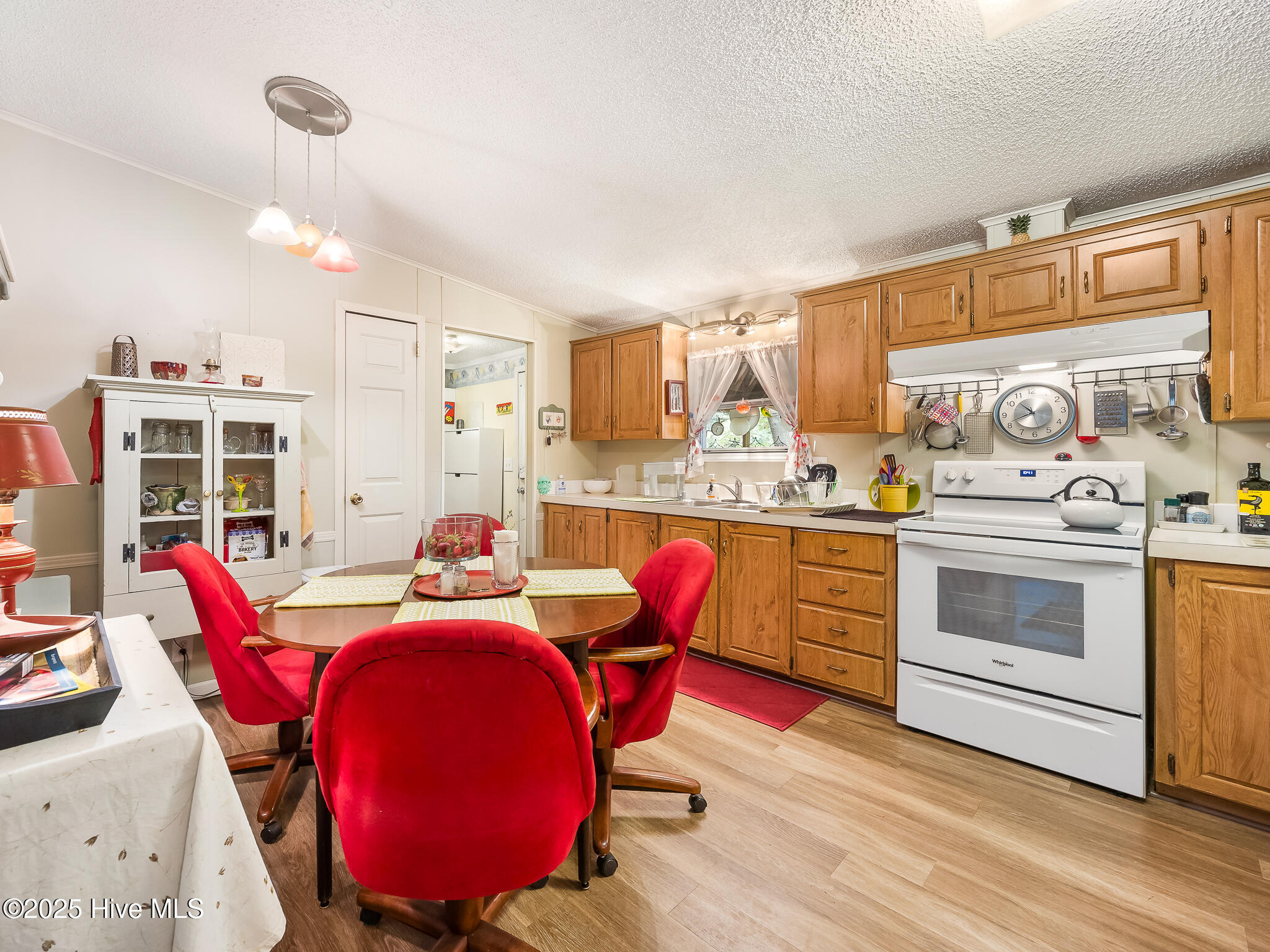366 Ampersand Road Aberdeen, NC 28315 - Photo 11 of 28 366 Ampersand 12
