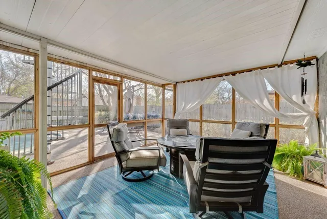 $574,900 | 2923 Southridge Drive, Grapevine, TX 76051