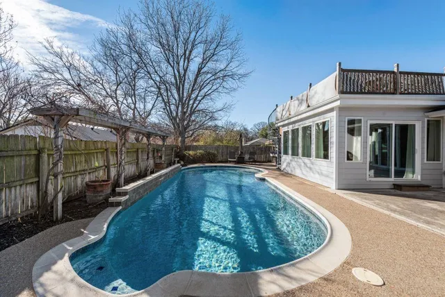 $574,900 | 2923 Southridge Drive, Grapevine, TX 76051