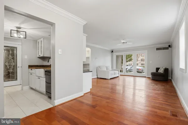 $240,000 | 427 Drummers Lane, Unit 427, Wayne, PA 19087