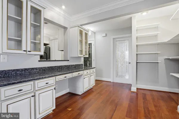 $240,000 | 427 Drummers Lane, Unit 427, Wayne, PA 19087