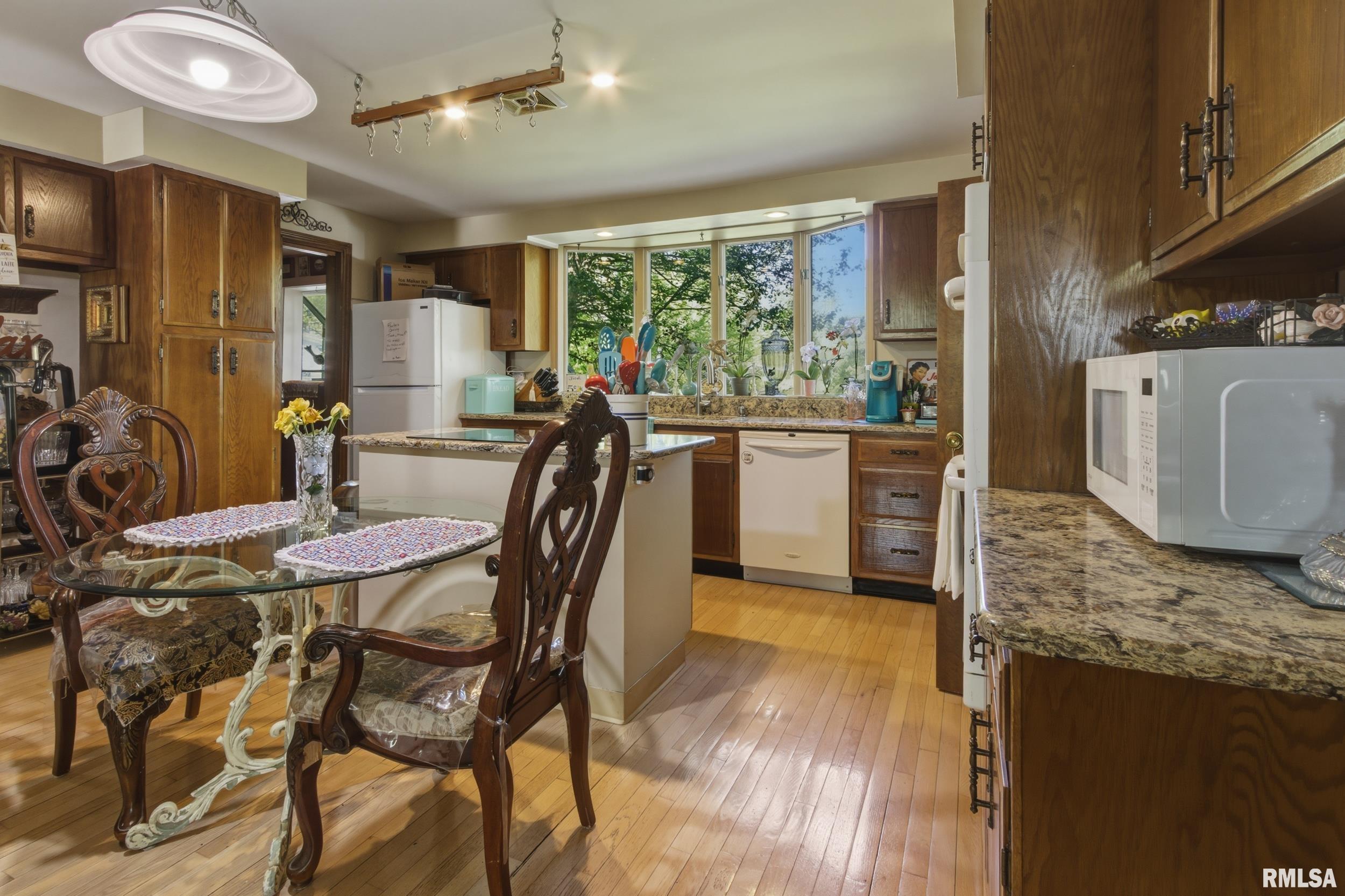 629 South Randolph Street Macomb, IL 61455 - Photo 11 of 46