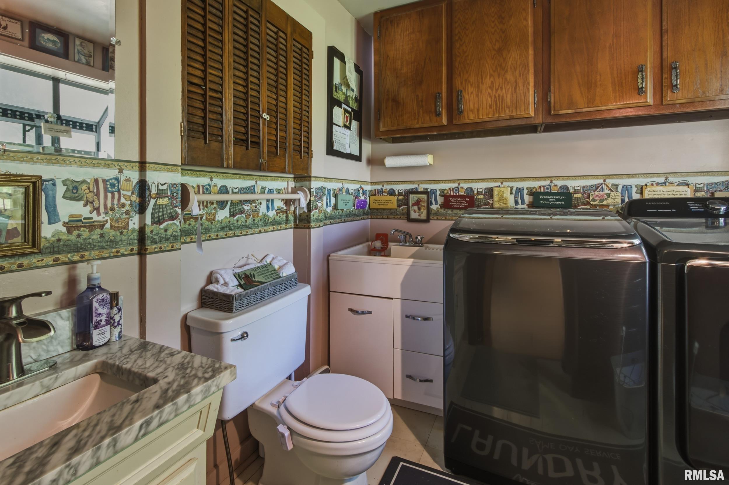 629 South Randolph Street Macomb, IL 61455 - Photo 12 of 46