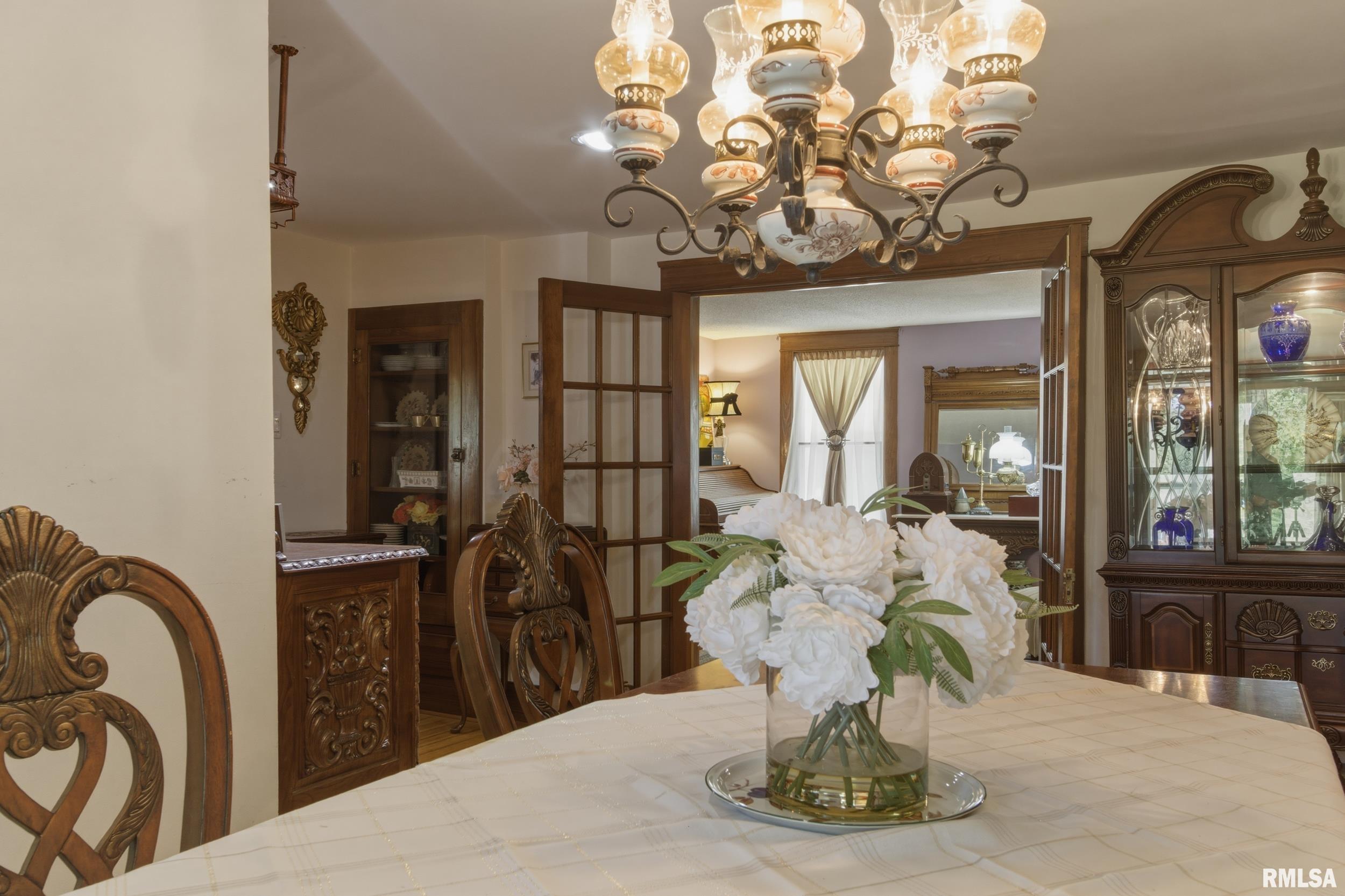 629 South Randolph Street Macomb, IL 61455 - Photo 5 of 46
