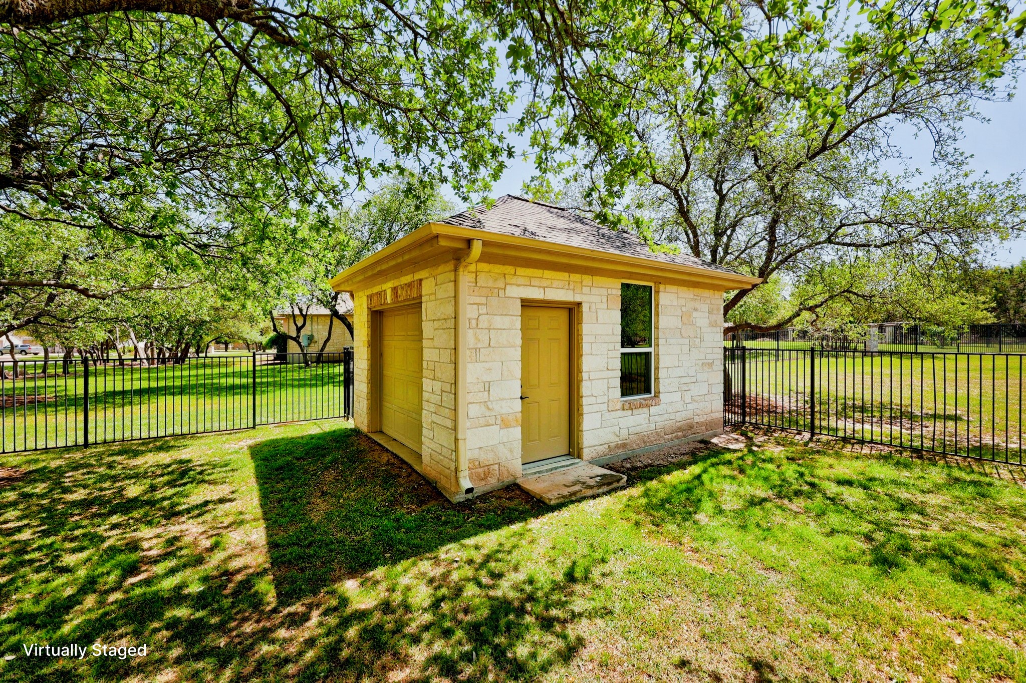 112 Shady Elm Georgetown, TX 78633 - Photo 29 of 31 a view of backyard with a garden
