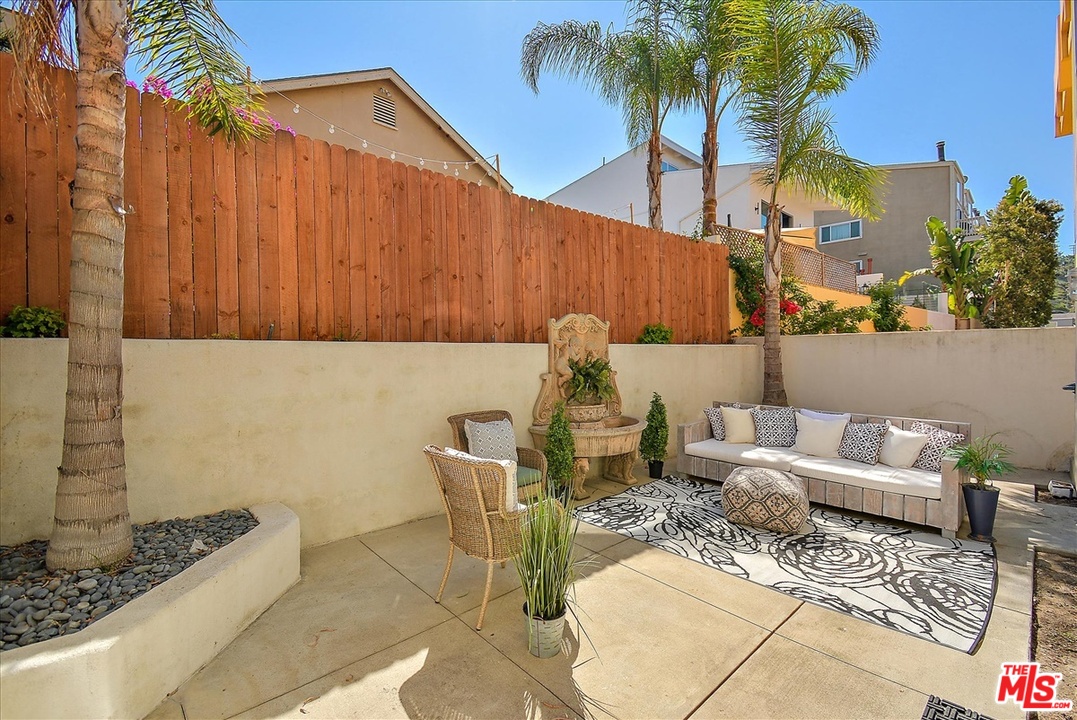 6726 Esplanade Playa del Rey, CA 90293 - Photo 16 of 39