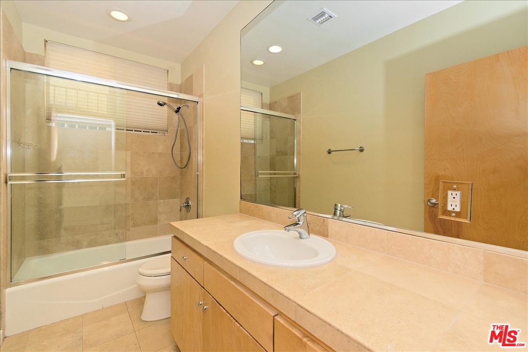 6726 Esplanade Playa del Rey, CA 90293 - Photo 24 of 39