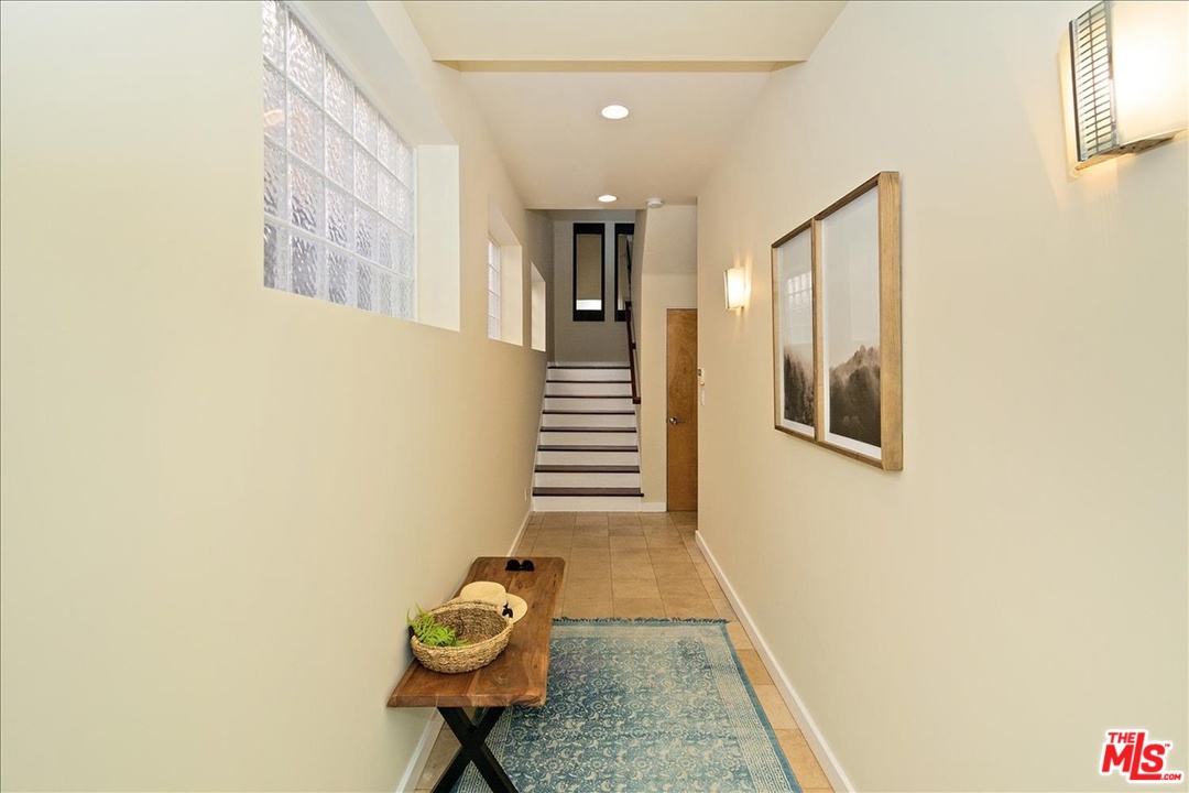 6726 Esplanade Playa del Rey, CA 90293 - Photo 4 of 39