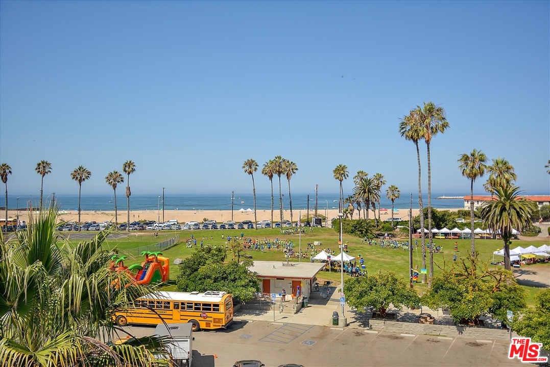 6726 Esplanade Playa del Rey, CA 90293 - Photo 33 of 39