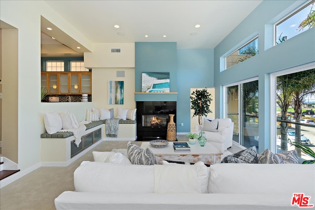 6726 Esplanade Playa del Rey, CA 90293 - Photo 6 of 39