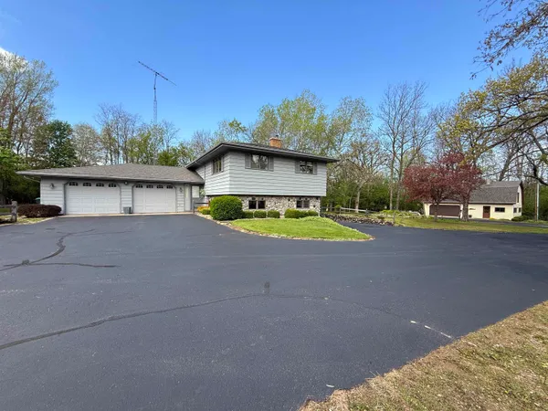 $369,980 | 580 Northwest Cumberland Street, Berlin, WI 54923