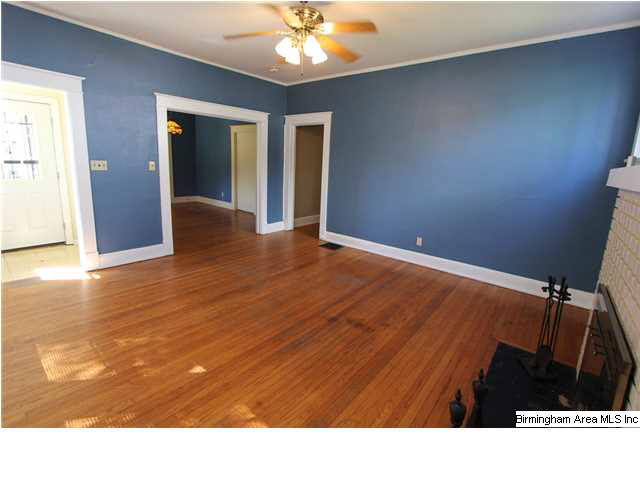 504 Goodwin Avenue Anniston, AL 36207 - Photo 12 of 27