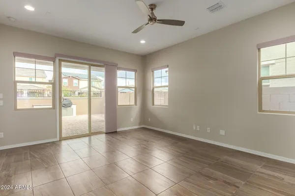 $2,900 | 2082 East Lantana Drive, Chandler, AZ 85286