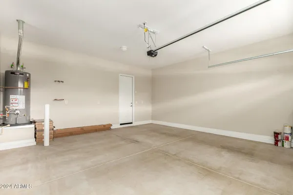 $2,900 | 2082 East Lantana Drive, Chandler, AZ 85286