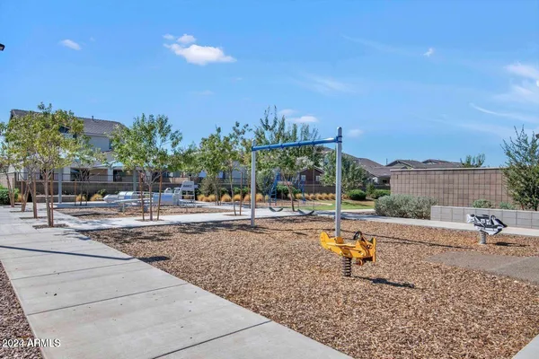 $2,900 | 2082 East Lantana Drive, Chandler, AZ 85286