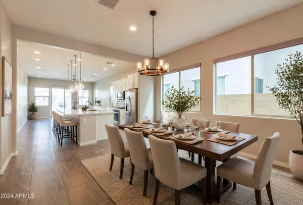 $2,900 | 2082 East Lantana Drive, Chandler, AZ 85286