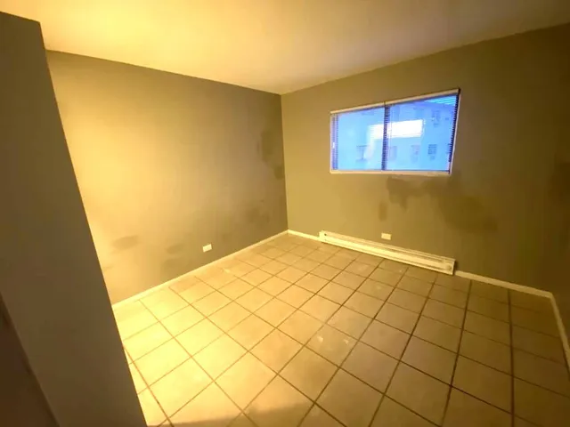 $1,500 | 4056 Bonhill Drive, Unit 2C, Arlington Heights, IL 60004