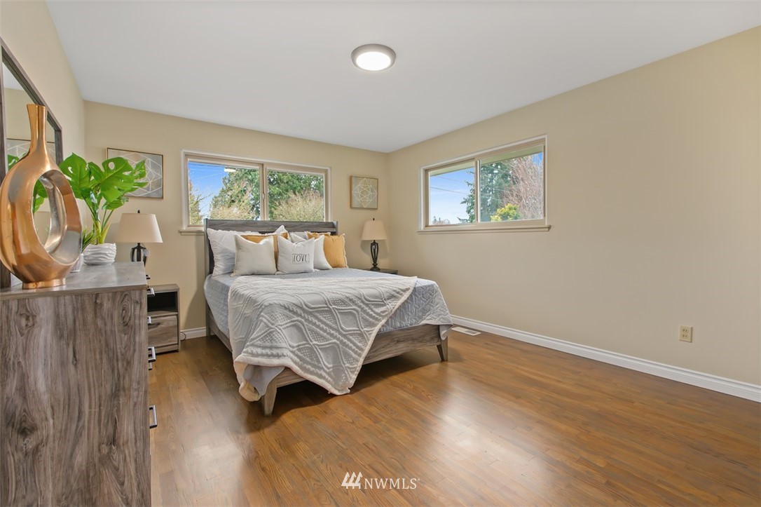 10602 Northeast 194th Street Bothell, WA 98011 - Photo 16 of 26 Gallery Image 16