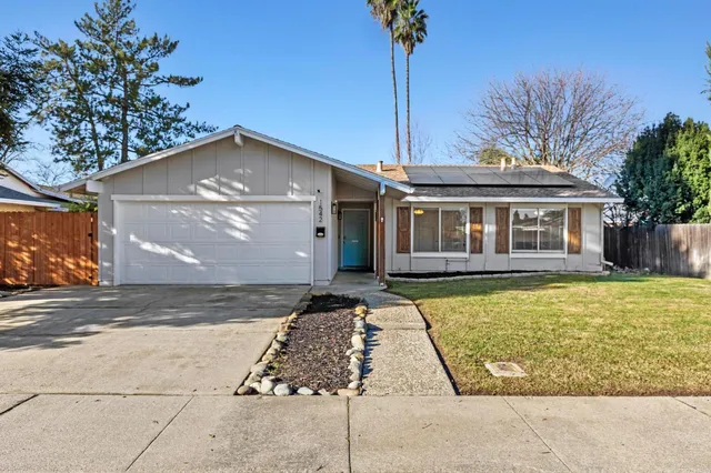 $405,000 | 1542 Granada Way, Yuba City, CA 95993