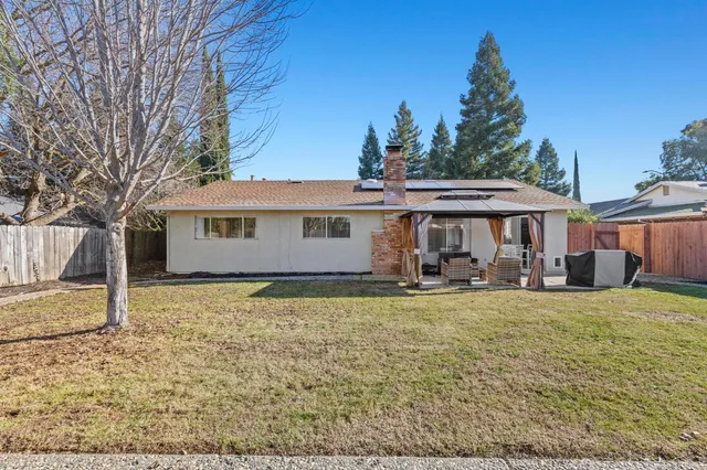 $405,000 | 1542 Granada Way, Yuba City, CA 95993