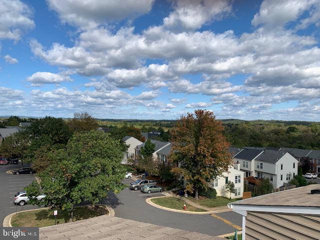 44938 Bishop Terrace Ashburn, VA 20147 - Photo 16 of 17