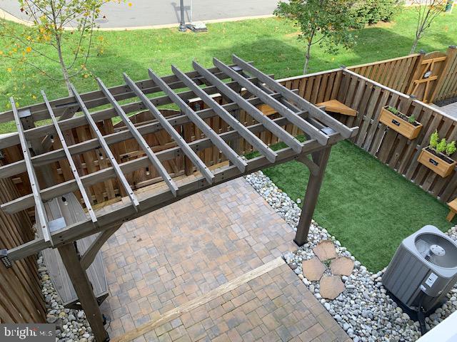 44938 Bishop Terrace Ashburn, VA 20147 - Photo 7 of 17