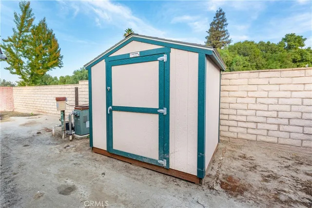 $2,700 | 7600 Eastlorne Court, Bakersfield, CA 93309