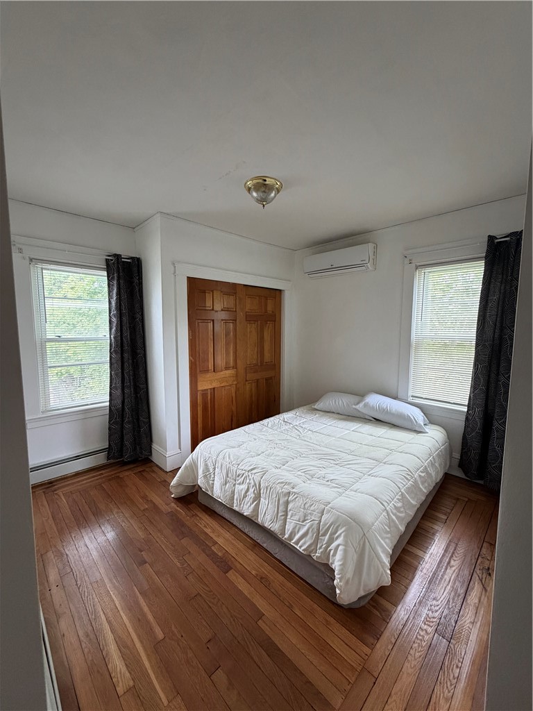 32 Cottage Street Johnston, RI 02919 - Photo 11 of 22