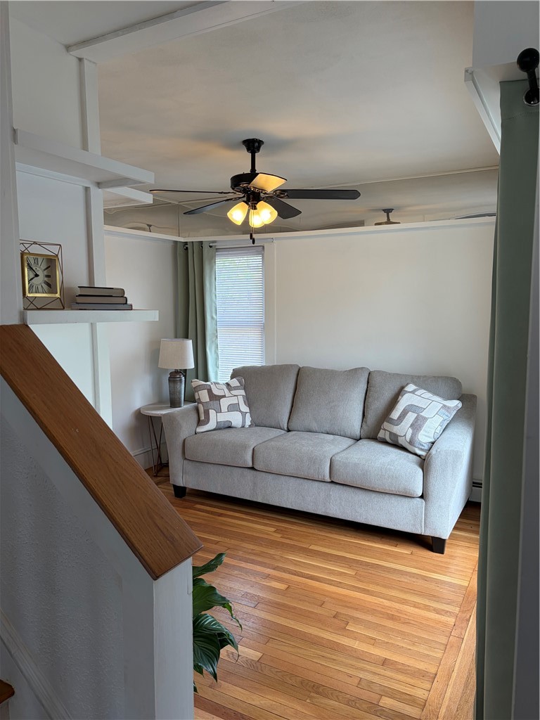 32 Cottage Street Johnston, RI 02919 - Photo 4 of 23